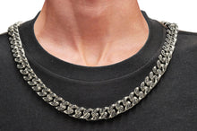 Load image into Gallery viewer, Men&#39;s 12mm Stainless Steel Cuban Link Chain Necklace With Carbon Fiber
